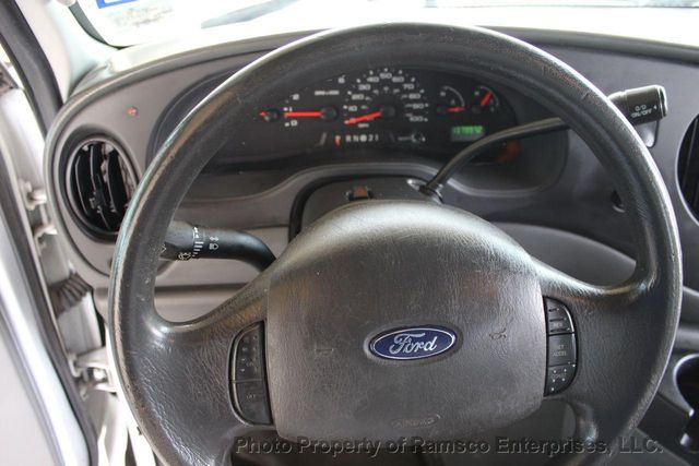 2008 Ford E-250 Base Trim