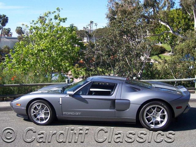 2006 Ford GT 2dr Cpe