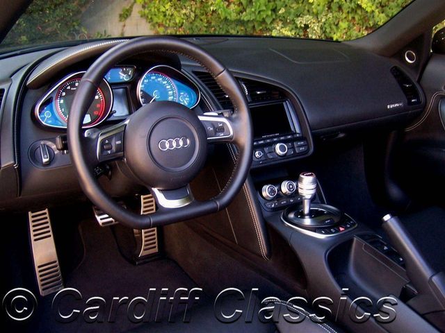 2011 Audi R8 2dr Convertible Automatic quattro Spyder 5.2L