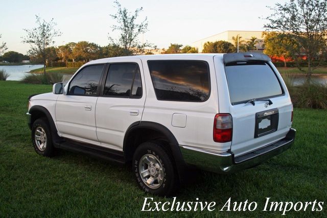 1997 Toyota 4Runner 4dr Auto